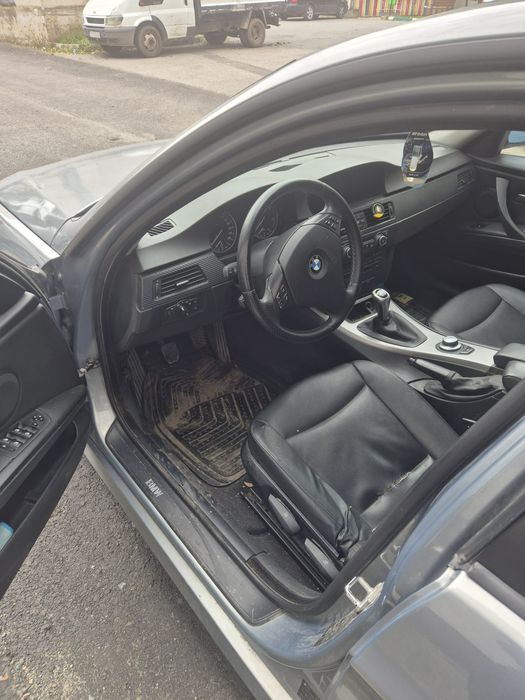 Bwm E90 cauta proprietar