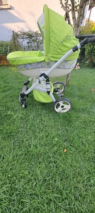 Продавам бебешка количка Евадо 2в1