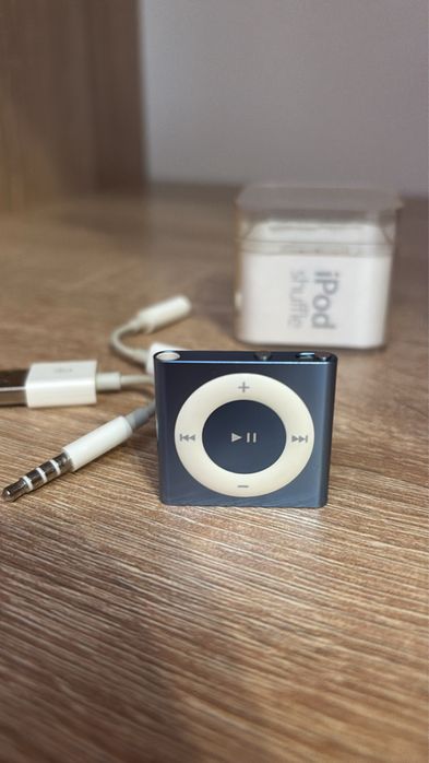 Ipod Shuffle 6th generation Functional , fara zgarieturi defecte