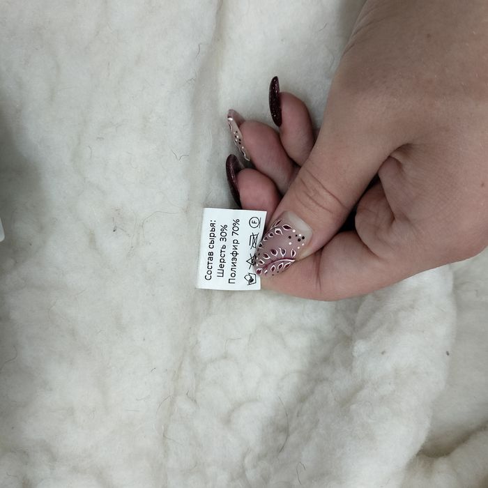 Продам костюм на девочку