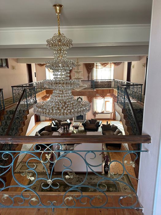 Продается большой дом в Бекабаде |  Bekobod shaxrida uy sotiladi