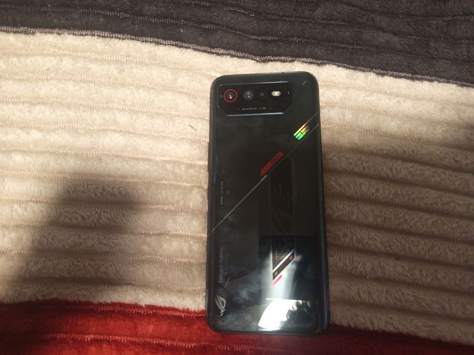 Asus rog phone 6