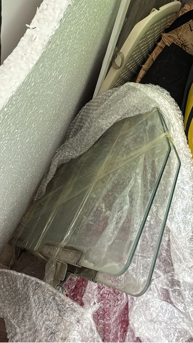 Передние стекла жигули 2107