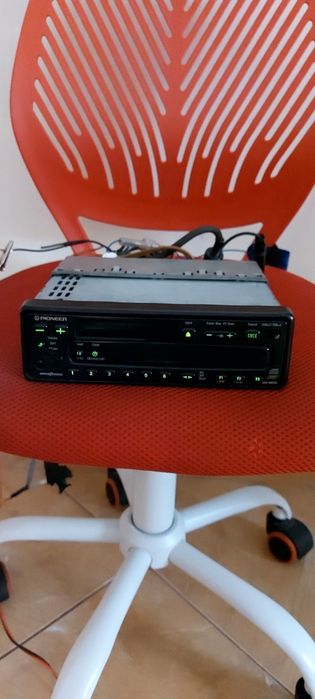 Casetofon auto  și amplificator Pioneer