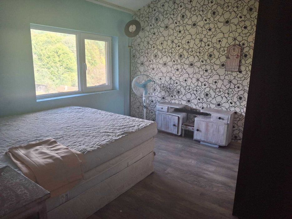 Продава се Тристаен апартамент в Габрово, Бичкиня - 70 кв.м за 875 €/кв.м - Снимка #1