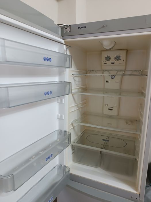 Холодильник whirlpool