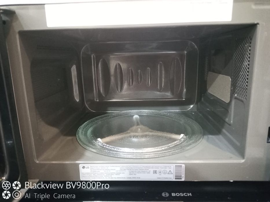 Микроволновка LG