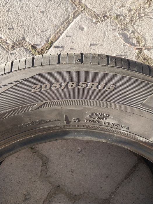 2 шины Nexen Корея 205 65 R16.