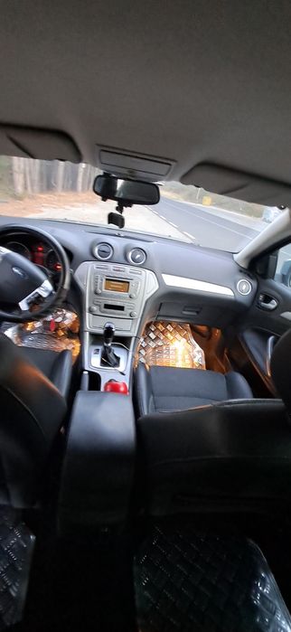 Форд Мондео 2.0  2008.