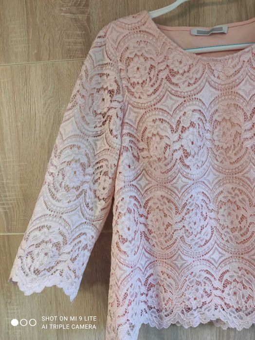 Moda si frumusete/Haine dama/Bluza eleganta din dantela