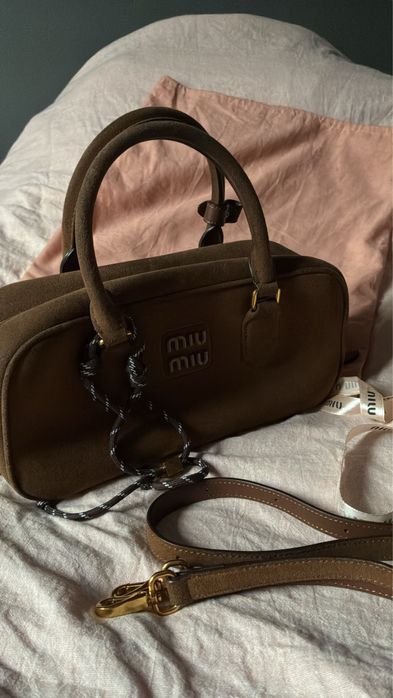 Замшевая Сумка Miu Miu