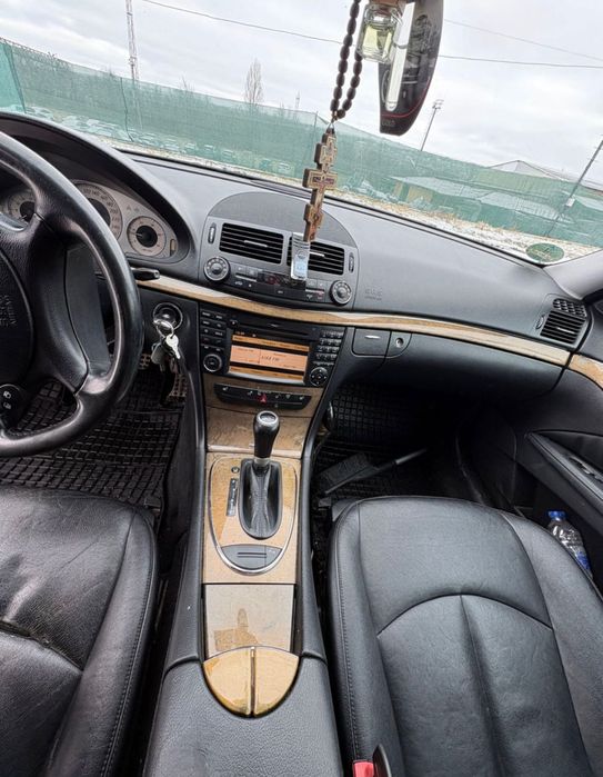 Mercedes E class 320cdi w211