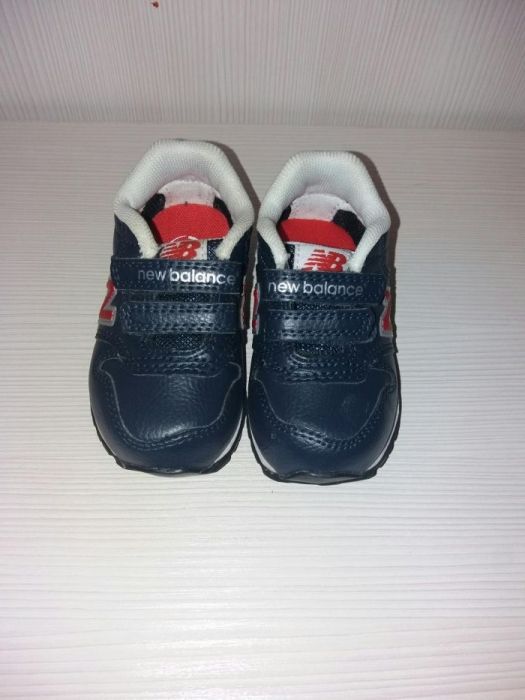 Adidasi New Balance