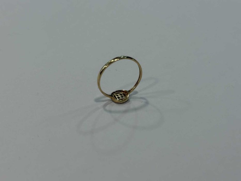 Златен дамски пръстен 14K / 0,91г