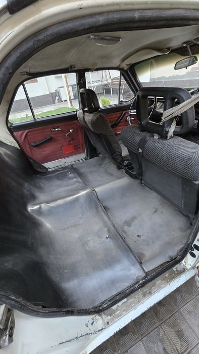 Sotiladi Gaz 2401 bir qoʻl Продается Газ 2401