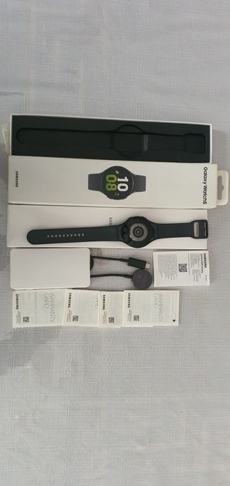 Продаётся умные часы Samsung watch 5  44mm