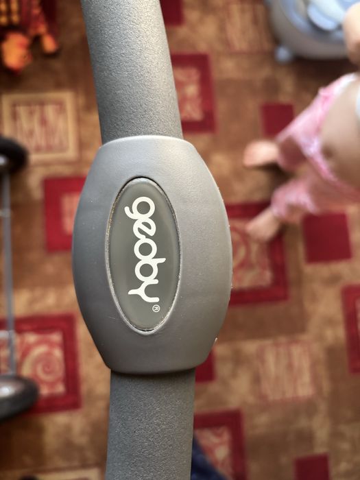 Детская коляска от бренда Geoby