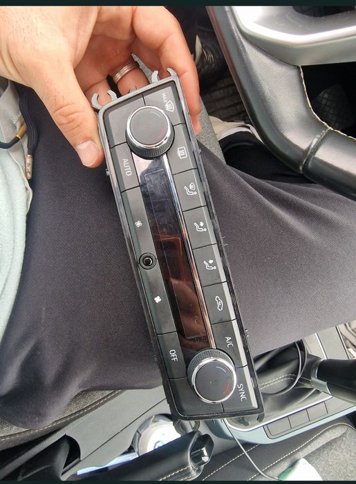Panou clima seat
