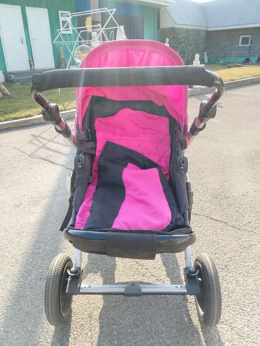 Коляска для двойни или погодки