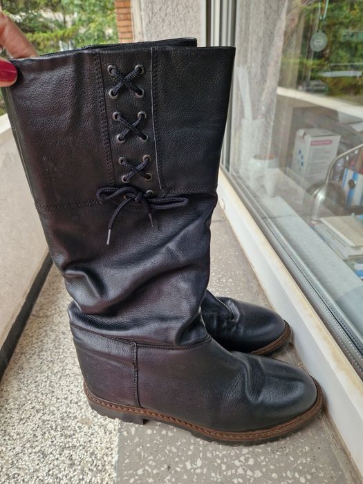 Зимни кожени ботуши