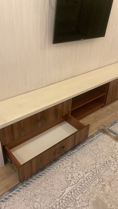 Тумба под телевизор