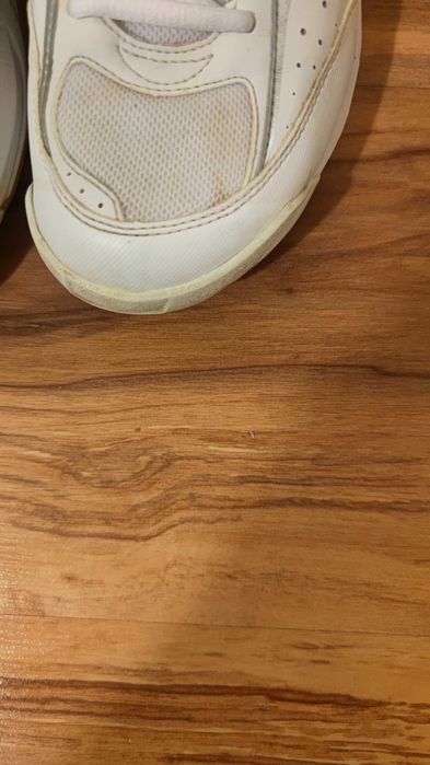 Маратонки Adidas номер 39.5