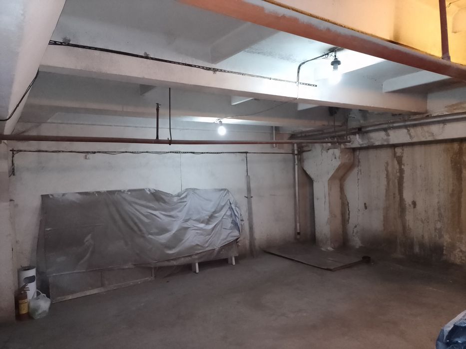 Продам гаражи (парковочные места)