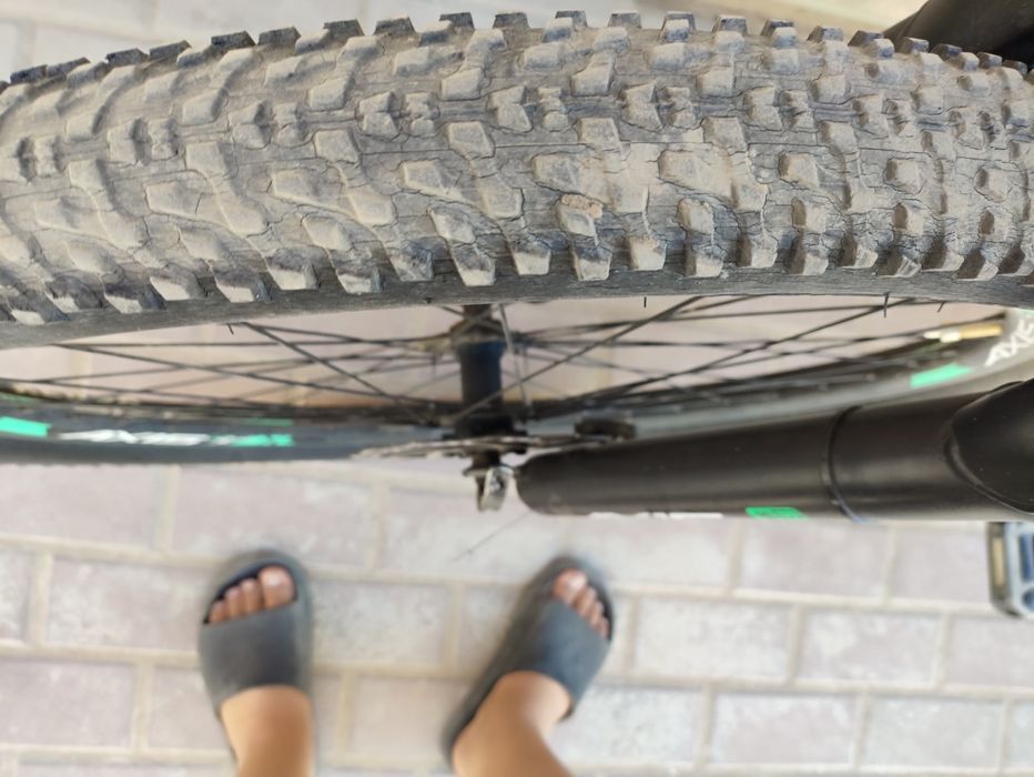 Велосипед горный с подарками