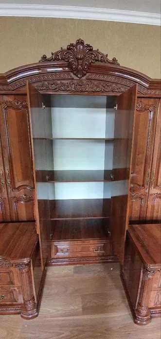 Спальный гарнитур-СРОЧНО