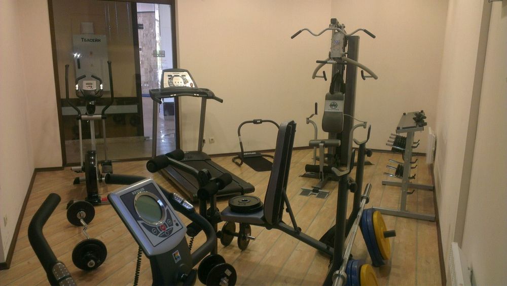 Давам под наем обзаведено студио к-с " Алпин Лодж "