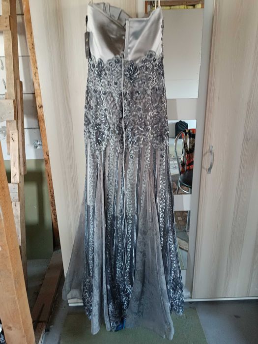 Vând  rochie de seara