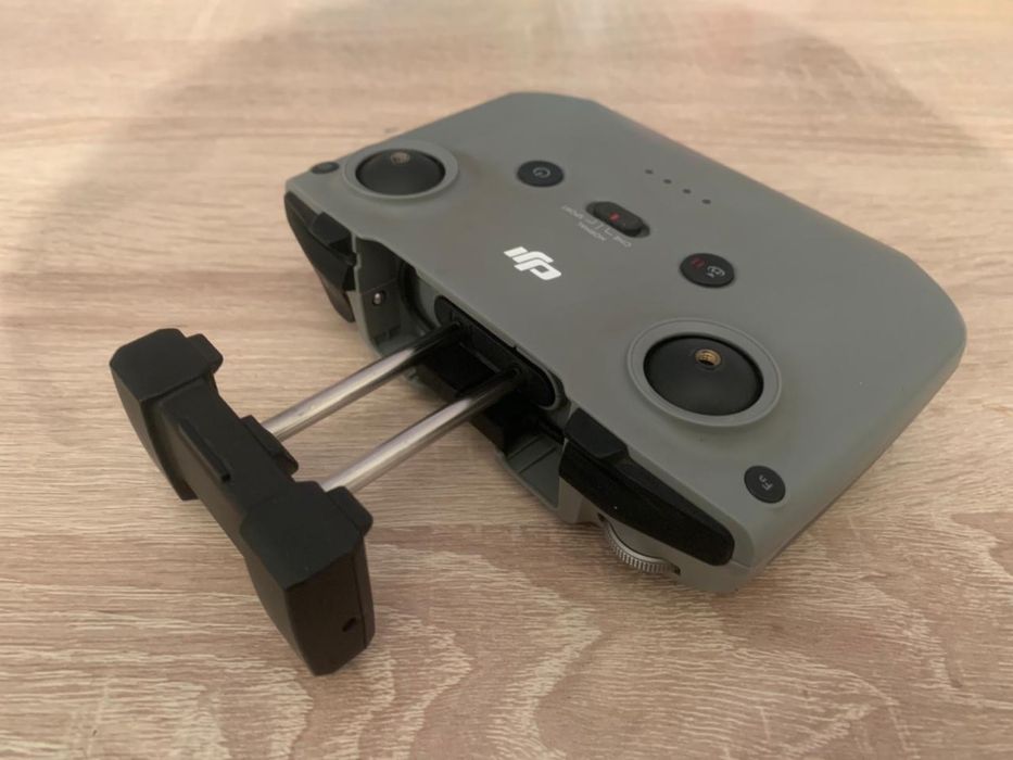 Дрон DJI Mavic Air 2 Fly More Combo серый