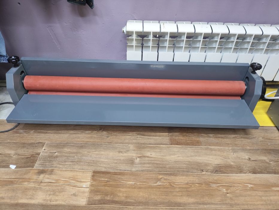 Широкоформатный принтер