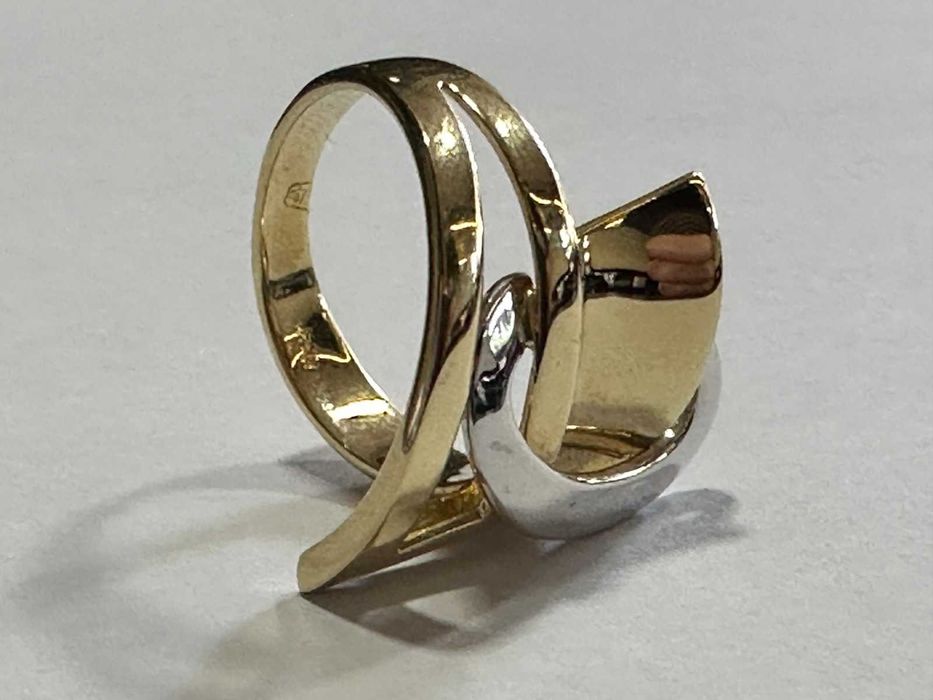 Златен дамски пръстен 14K – 5,20 г – Размер 53