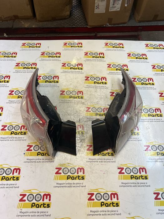 Lampa stop spate stanga pe aripa Mazda 3 BL hatcback 2009-2013