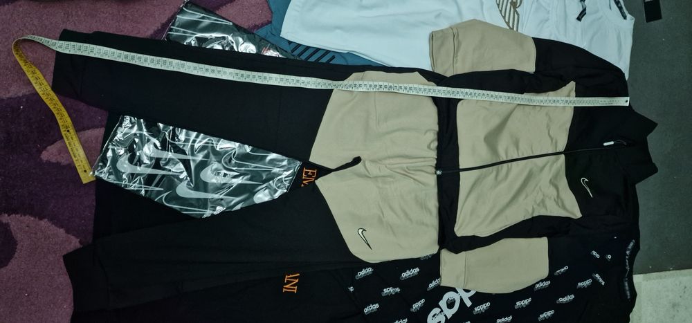 Vând trening copiii