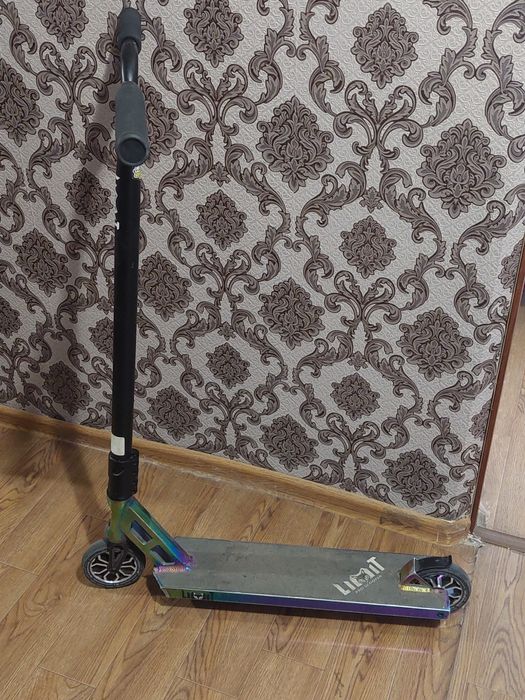 Самокат трюковой Limit