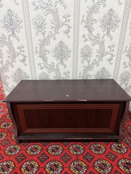 Sandiq sotiladi, Сундук