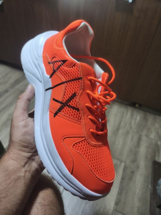Adidasi Armani Exchange