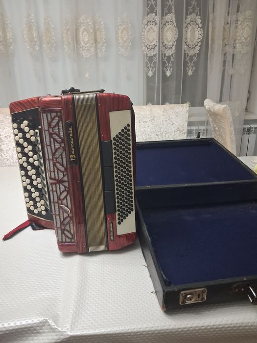 Продается Баян,в отличным состаянийй