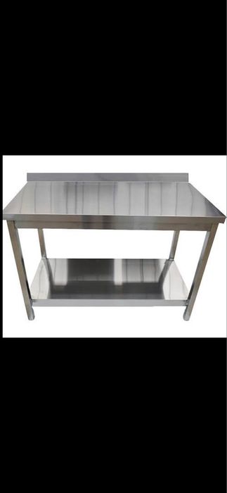 Mese de inox de orice dimensiune! Confectii inox la comanda!