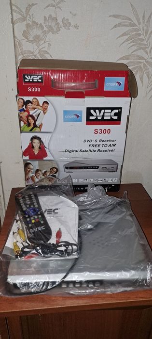 Спутниковый ресивер.