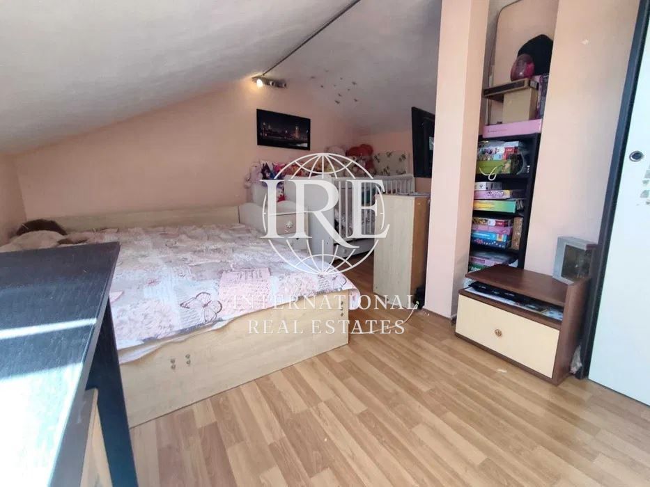 Мезонет в Варна-Център площ 140 цена 220000