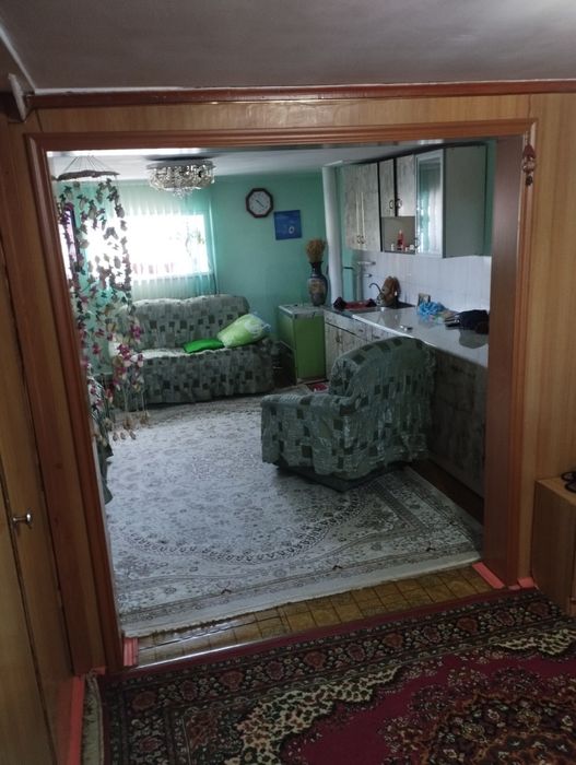 Продам 2ух  этажный дом