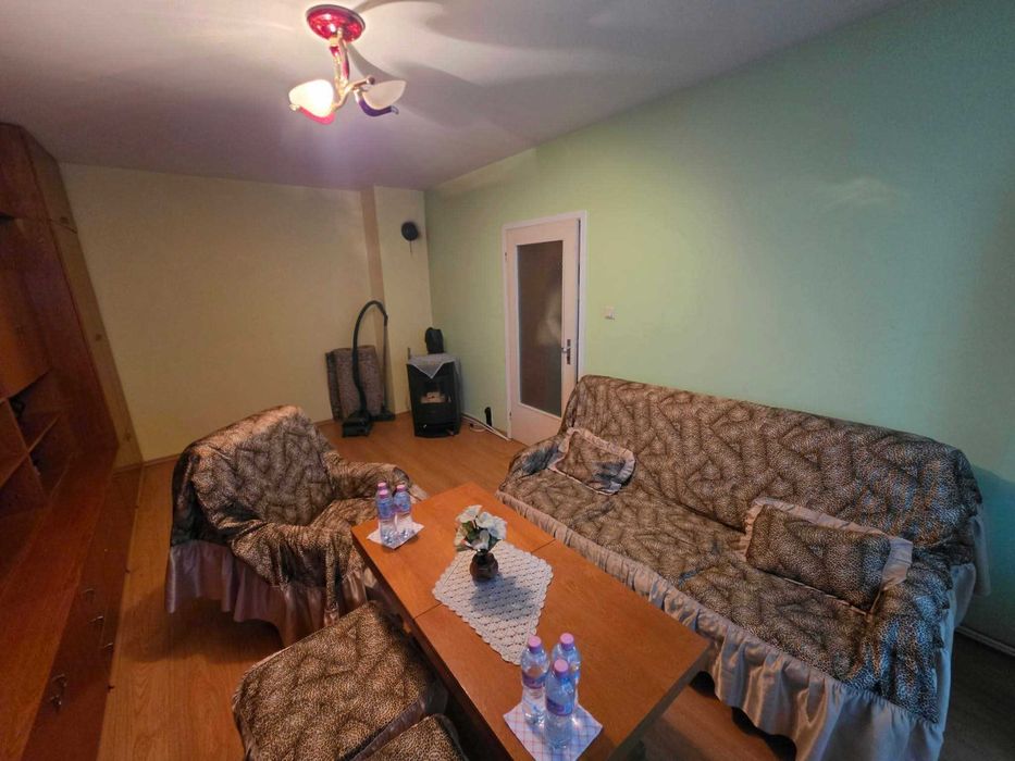 Тристаен апартамент, 68кв.м, кв. Запад 2