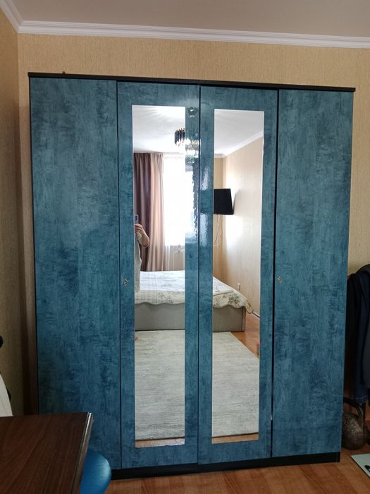 Продам шифонер в хорошем состоянии