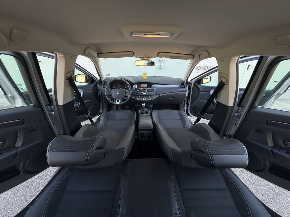 RENAULT Laguna 2010 — imagine 5