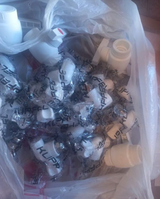 Продам срочно комплект