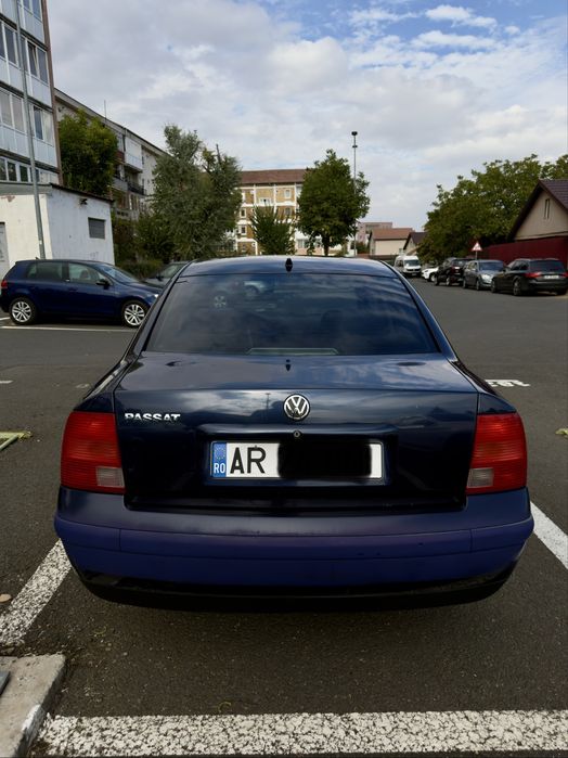 VOLKSWAGEN Passat 0 — imagine 3