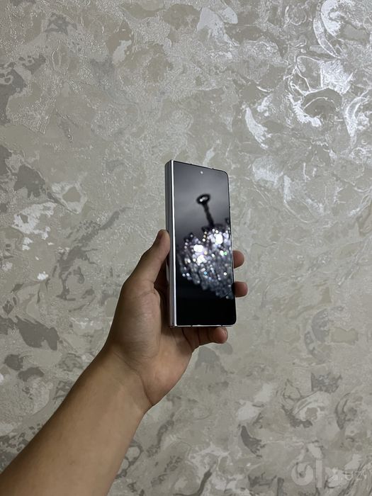 Samsung Z Fold 5 sotiladi